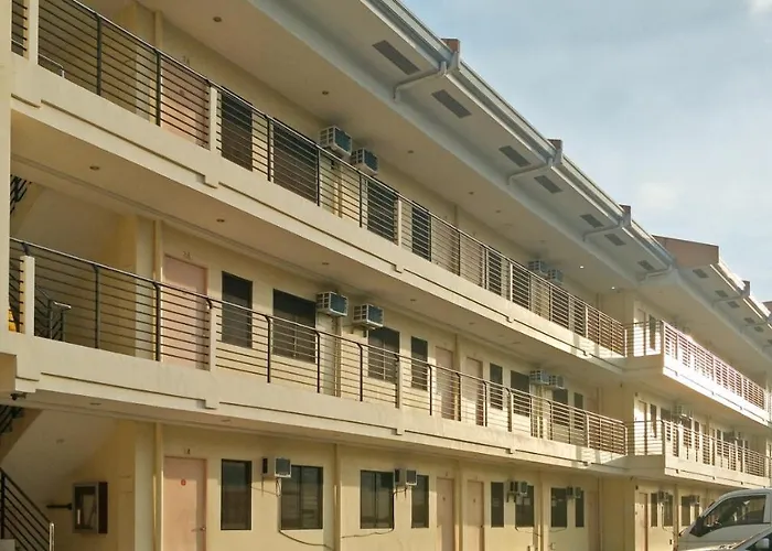 Maple Residences Cebu Hotel