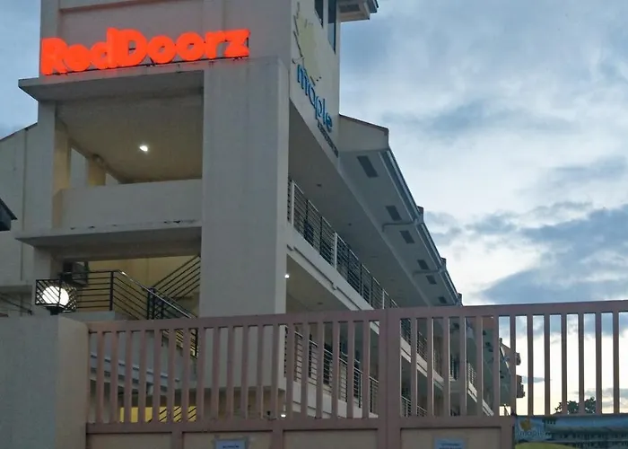 Maple Residences Cebu Hotel 2*